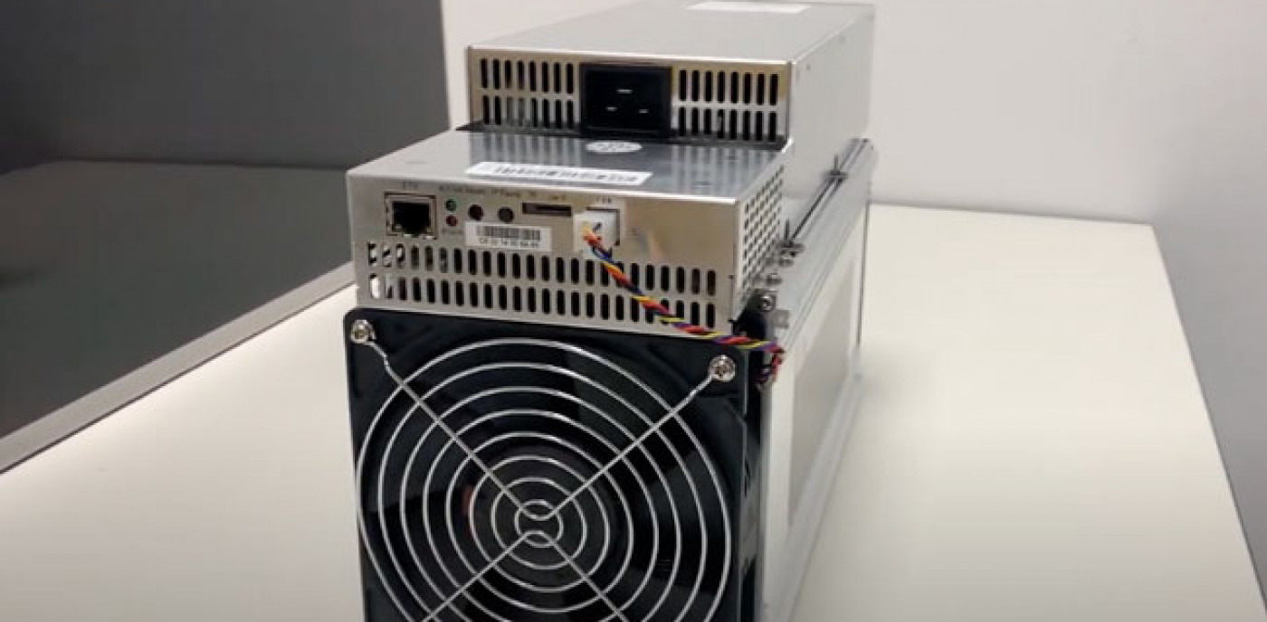 Эффективность ASIC-майнеров для безопасности сети BTC